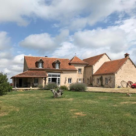 Mouhet Chez Sandrine מראה חיצוני תמונה